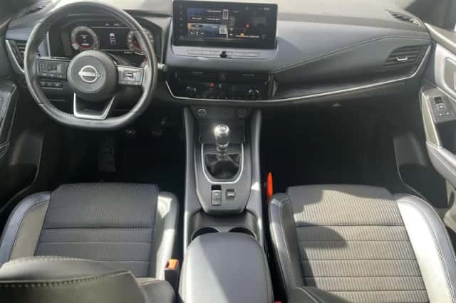 Nissan Qashqai (2023) thumbnail 2