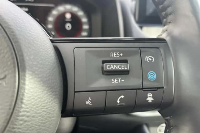 Nissan Qashqai (2023) thumbnail 11