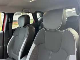 Renault Captur (2018) thumbnail 10