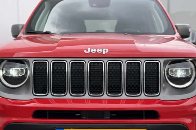 Jeep Renegade (2019) thumbnail 39