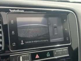 Mitsubishi Outlander (2018) thumbnail 25