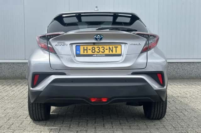 Toyota C-HR (2020) thumbnail 45