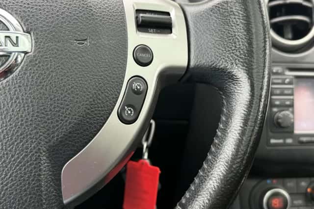 Nissan Qashqai (2011) thumbnail 22