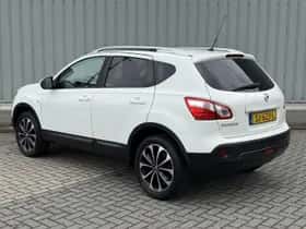 Nissan Qashqai (2011) thumbnail 7