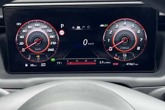 Hyundai Tucson (2022) thumbnail 13