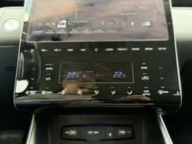 Hyundai Tucson (2021) thumbnail 4