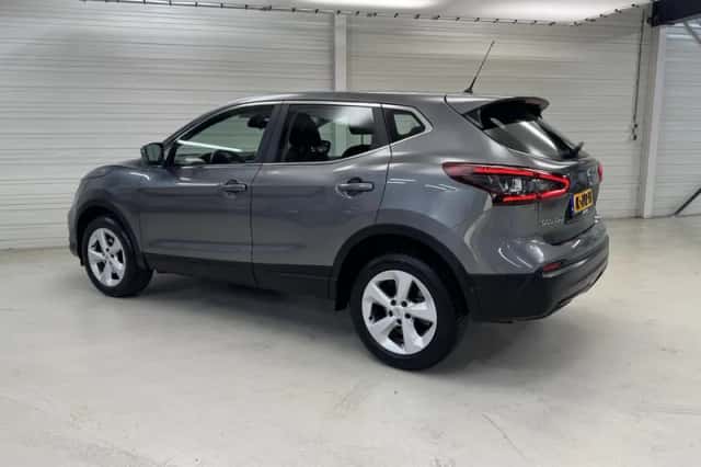 Nissan Qashqai (2021) thumbnail 16