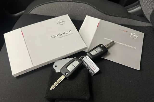Nissan Qashqai (2021) thumbnail 6