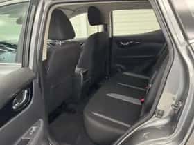 Nissan Qashqai (2021) thumbnail 8