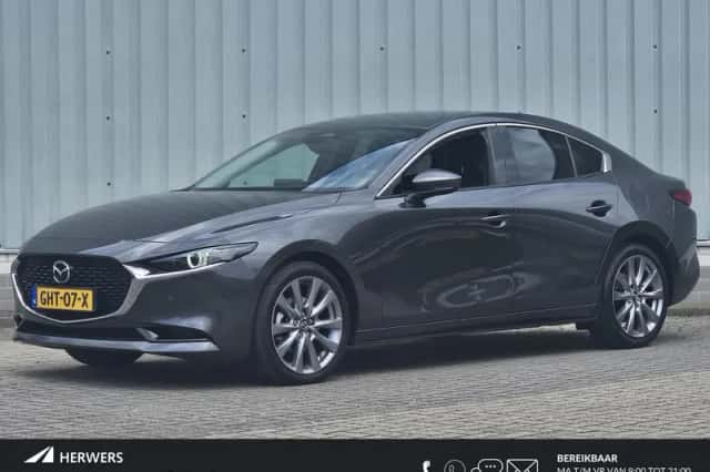 Mazda 3 (2024) thumbnail 1