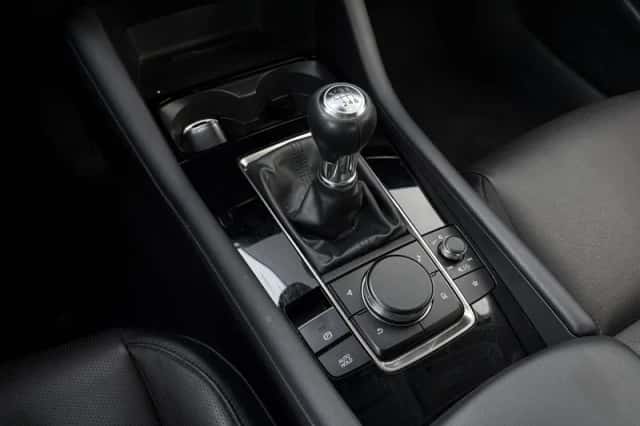 Mazda 3 (2024) thumbnail 25