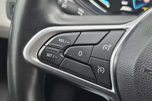 Renault Clio (2022) thumbnail 17