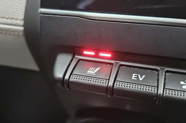 Renault Clio (2022) thumbnail 6
