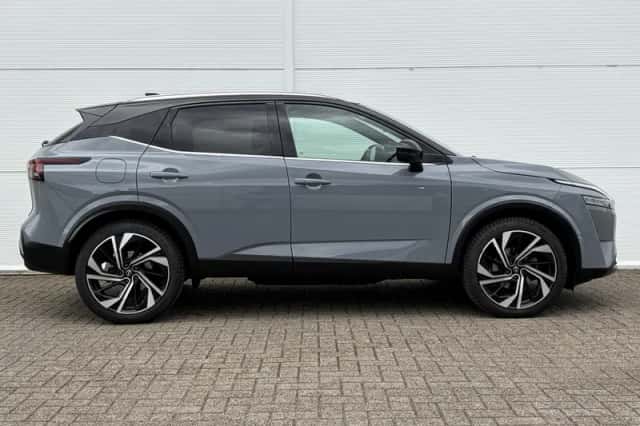 Nissan Qashqai (2023) thumbnail 17