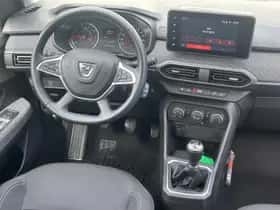 Dacia Sandero Stepway (2022) thumbnail 13