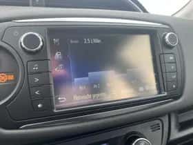 Toyota Yaris (2016) thumbnail 33