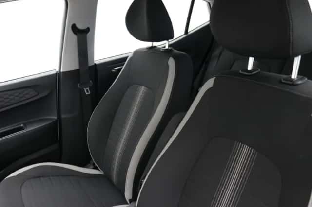 Hyundai i10 (2024) thumbnail 15