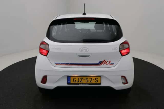 Hyundai i10 (2024) thumbnail 37