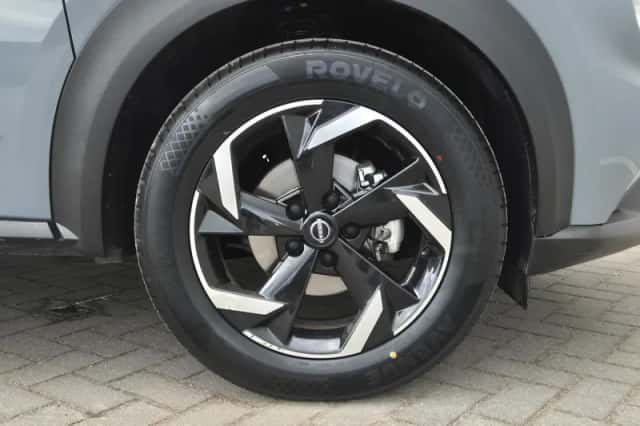 Nissan Juke (2023) thumbnail 36