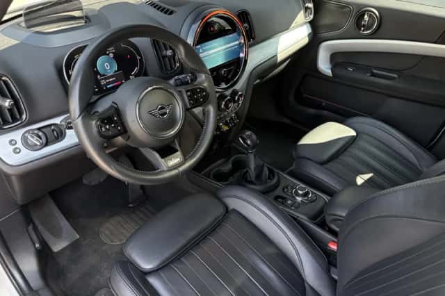 MINI Countryman (2023) thumbnail 6