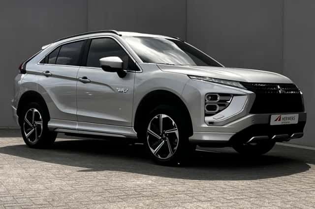 Mitsubishi Eclipse Cross (2023) thumbnail 37