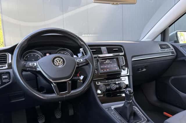 Volkswagen Golf (2014) thumbnail 18