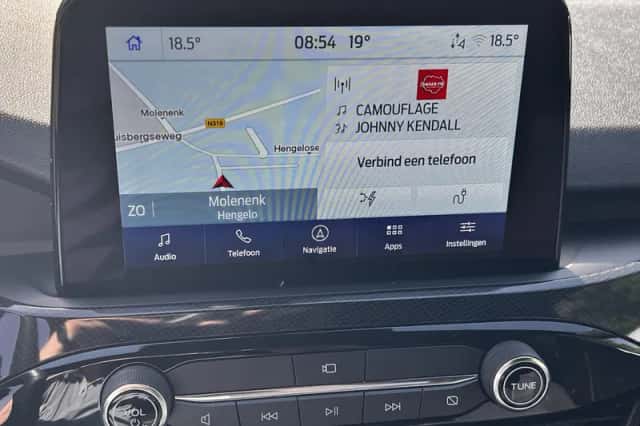 Ford Kuga (2022) thumbnail 38