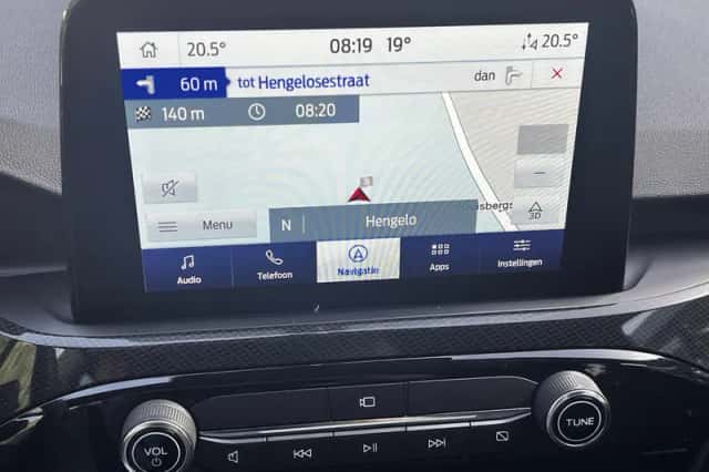 Ford Kuga (2022) thumbnail 6