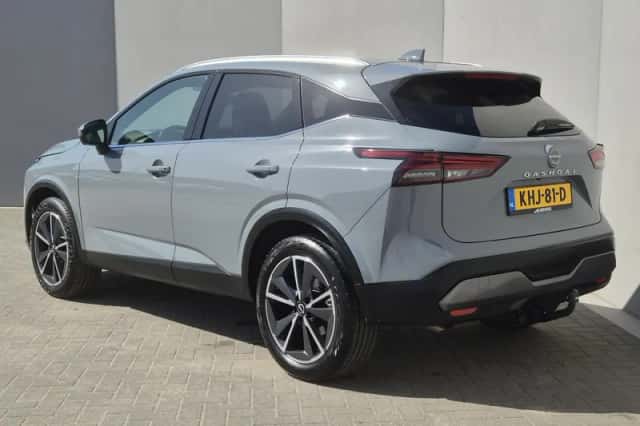 Nissan Qashqai (2023) thumbnail 16