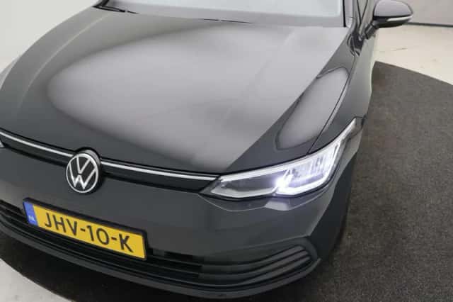 Volkswagen Golf (2021) thumbnail 45