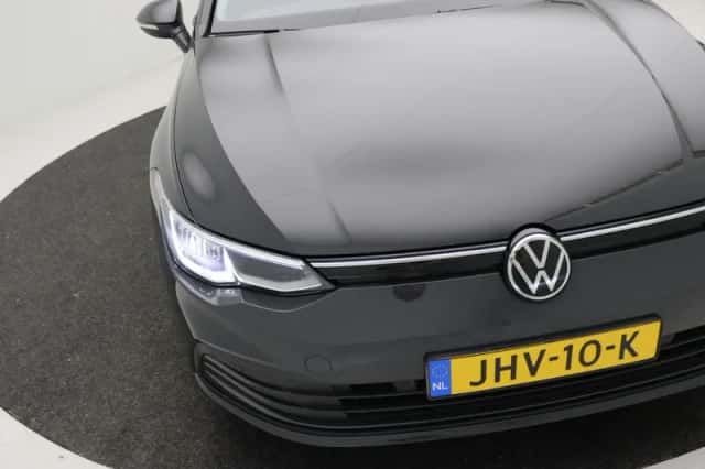 Volkswagen Golf (2021) thumbnail 46