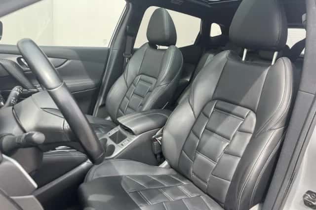Nissan Qashqai (2019) thumbnail 6