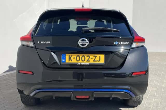 Nissan Leaf (2021) thumbnail 25