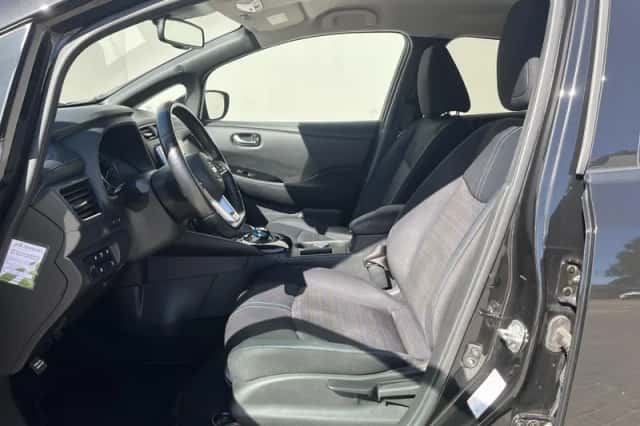 Nissan Leaf (2021) thumbnail 51