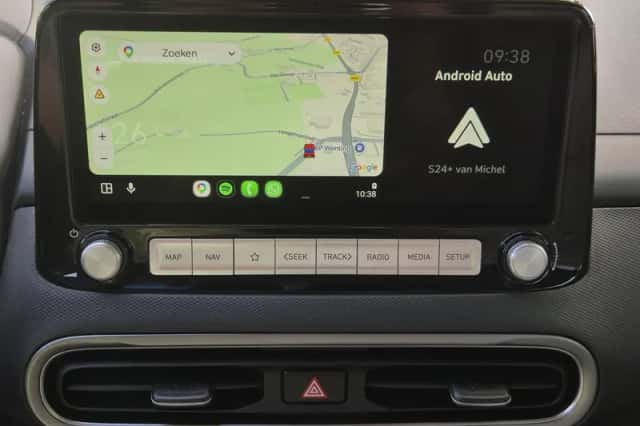 Hyundai Kona (2022) thumbnail 6