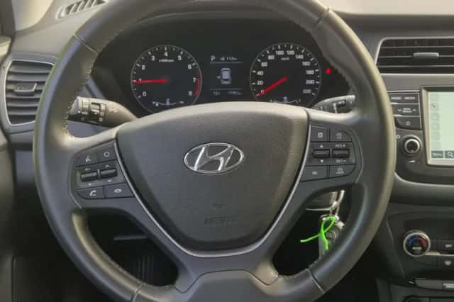 Hyundai i20 (2019) thumbnail 10