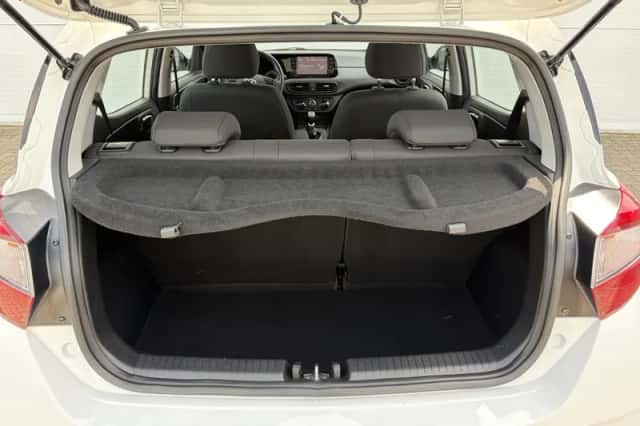 Hyundai i10 (2023) thumbnail 19
