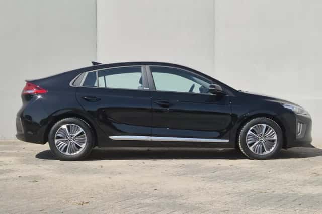 Hyundai Ioniq (2021) thumbnail 16