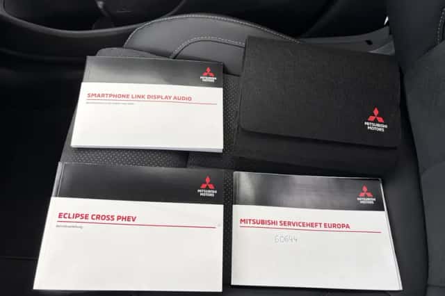 Mitsubishi Eclipse Cross (2025) thumbnail 4