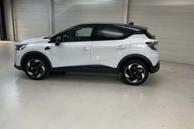 Renault Captur (2026) thumbnail 2