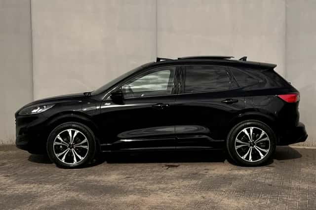 Ford Kuga (2023) thumbnail 11