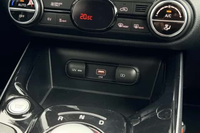 Kia Soul EV (2020) thumbnail 18