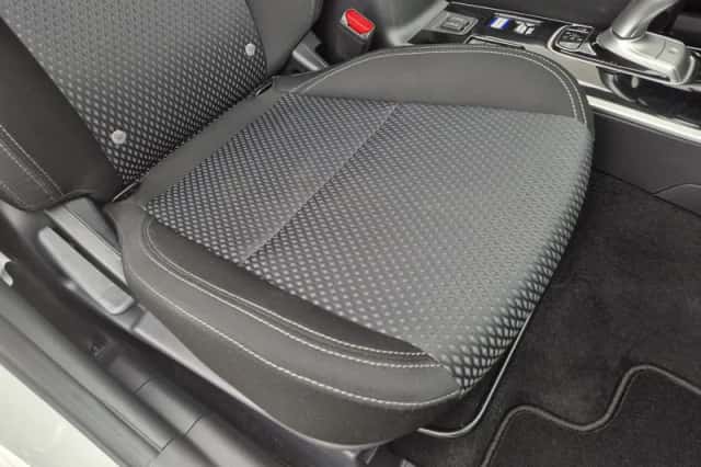 Mitsubishi Outlander (2021) thumbnail 30