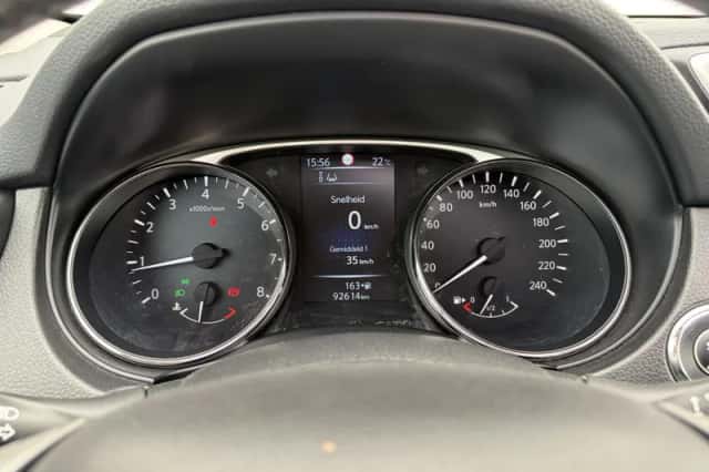 Nissan X-Trail (2017) thumbnail 16