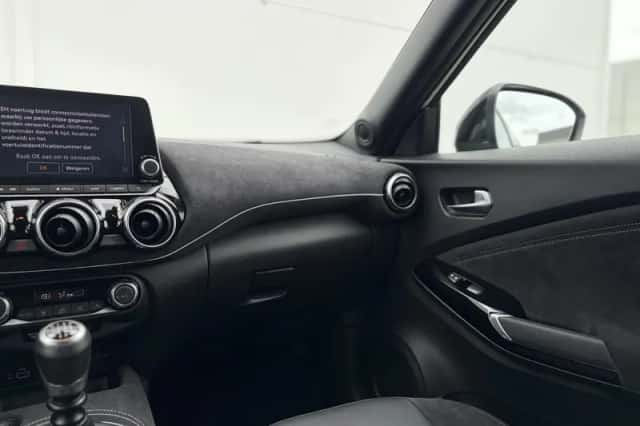 Nissan Juke (2023) thumbnail 17