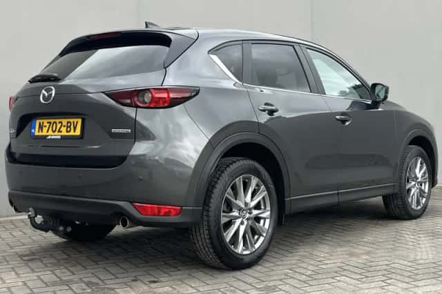 Mazda CX-5 (2021) thumbnail 3