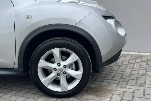 Nissan Juke (2011) thumbnail 25