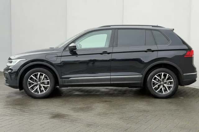Volkswagen Tiguan (2022) thumbnail 13