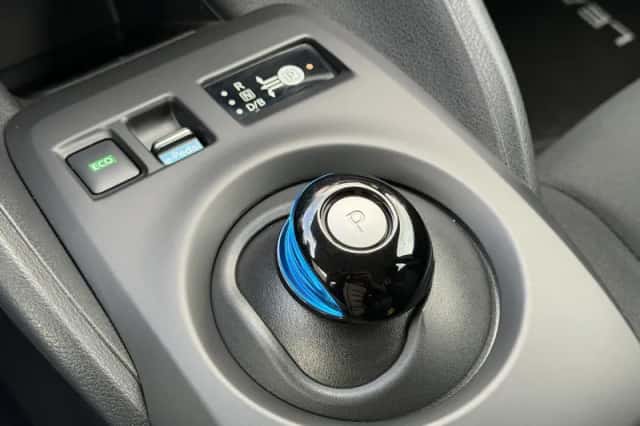 Nissan Leaf (2021) thumbnail 25