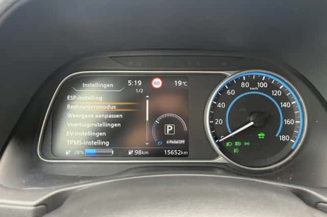Nissan Leaf (2024) thumbnail 21